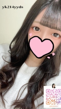 🍑『 澪音 158cm.Ecup.24歲』· 喜歡撒嬌的小惡魔系女孩，床上會主動黏著你♥️ · 擅