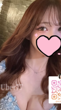 🍑 Sakura  163cm・Gカップ・50kg· 奶大到根本藏不住 ·  每次看她彎腰都想衝過去抱